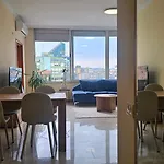 Next To Blloku 2-bdr Spacious Apartmán