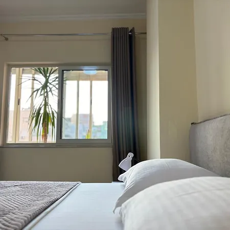 Appartement Next To Blloku 2-bdr Spacious *