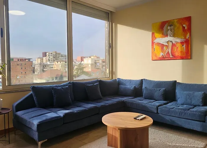 Lejlighed Next To Blloku 2-bdr Spacious *