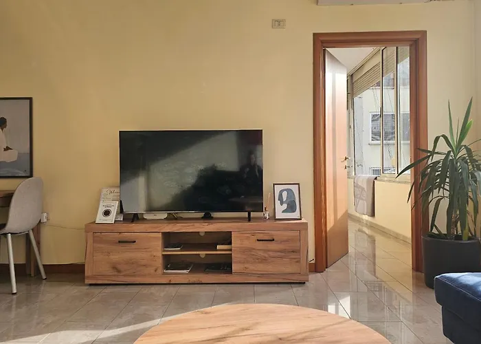 Next To Blloku 2-bdr Spacious Lejlighed