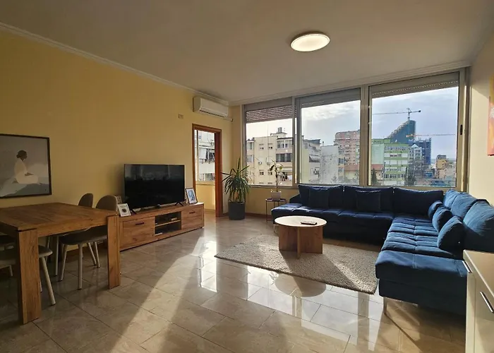 Daire Next To Blloku 2-bdr Spacious