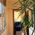 Next To Blloku 2-bdr Spacious * 地拉那