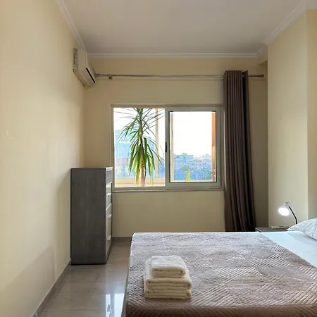 Tam 2bdr Center Taiwan Apartment *