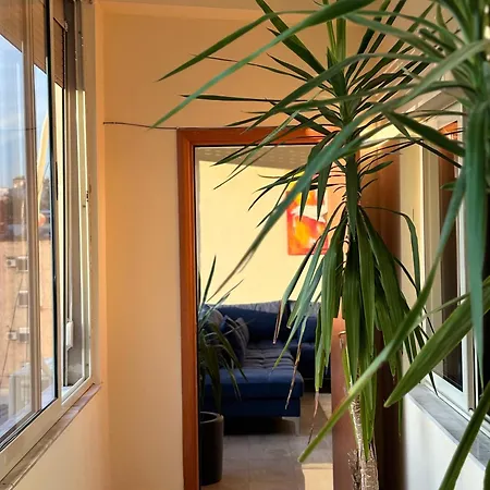 Next To Blloku 2-bdr Spacious * Тирана