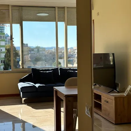 Apartmán Next To Blloku 2-bdr Spacious *