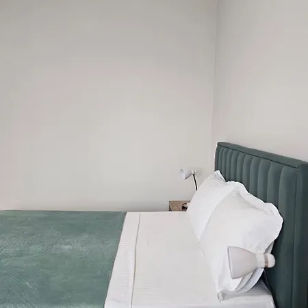 Next To Blloku 2-bdr Spacious * Tirana