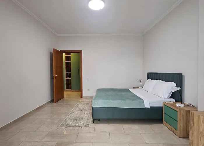 شقة Next To Blloku 2-bdr Spacious *